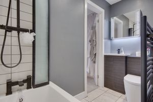 Bedroom One En-Suite- click for photo gallery